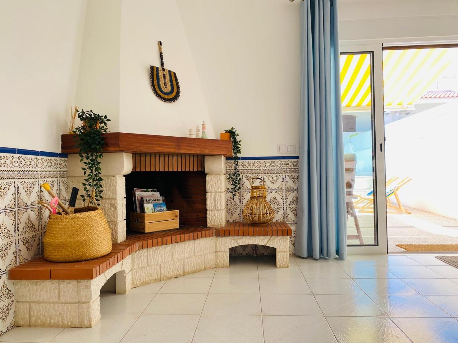 Staysalty - Resort Style Family Beach House With Pool 알투라 외부 사진